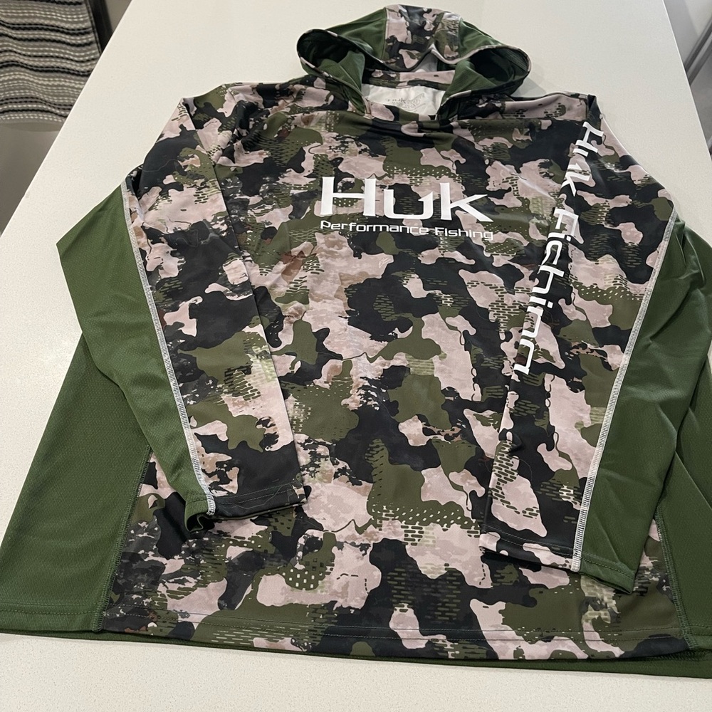 Huk Hoodie